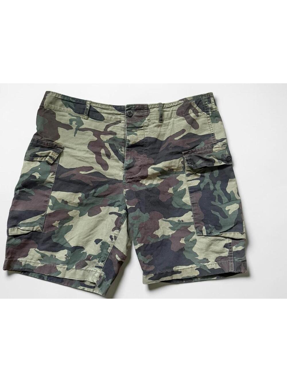 JCrew Men's Camouflage Cargo Shorts